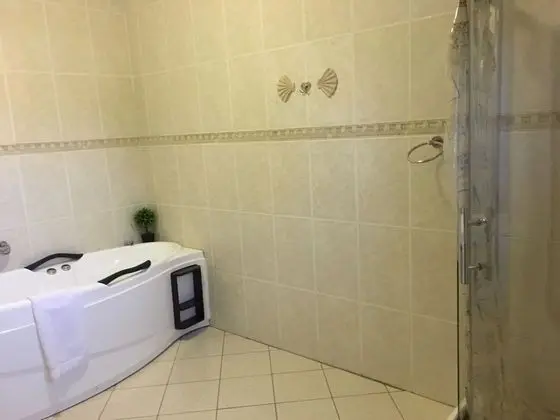 Executive Tek Büyük Yataklı Oda