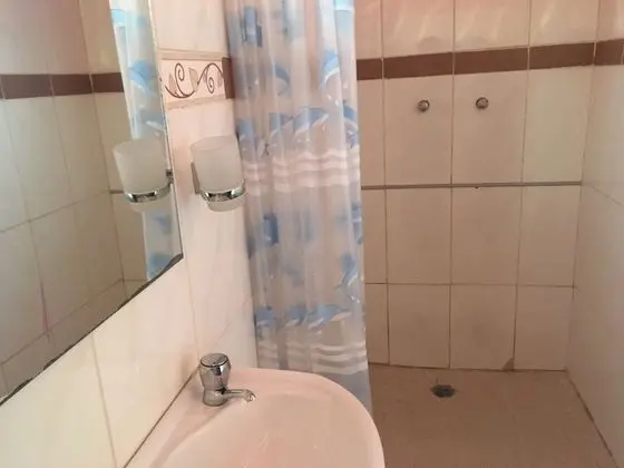 Luxury Tek Büyük Yataklı Oda