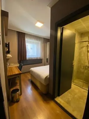 Tek Kişilik, Şehir Manzaralı, Balkonsuz
