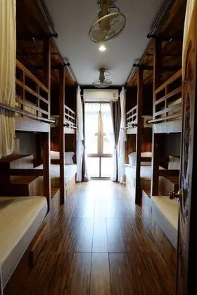 8-Bed Mixed Dormitory