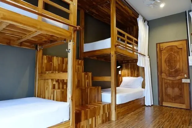8-Bed Mixed Dormitory