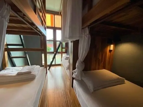 Private Twin Room with Shared Bathroom