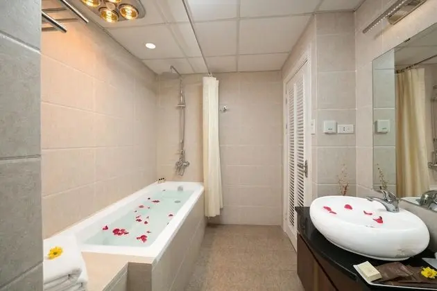 Deluxe Apart Daire, 1 En Büyük (King) Boy Yatak, Küvet, Şehir Manzaralı