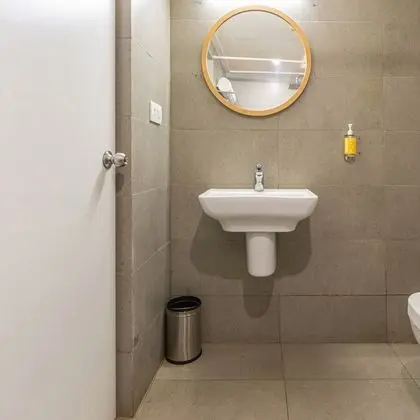 Standard Tek Büyük Yataklı Oda