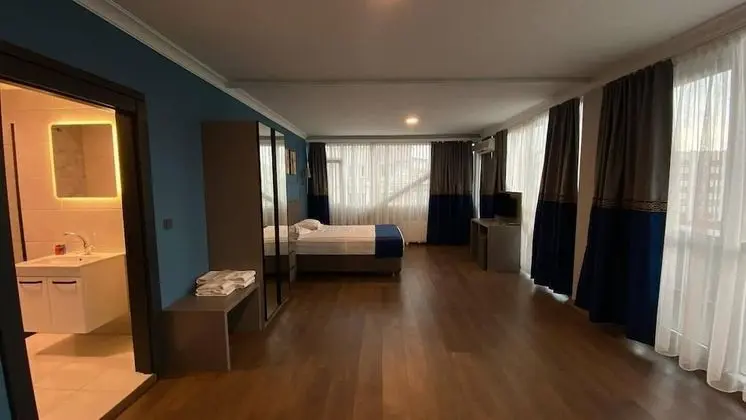 Standard Tek Büyük Yataklı Oda