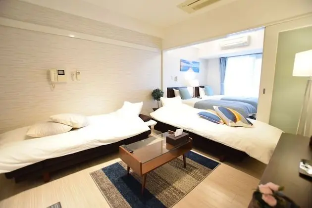 Apart Daire (Bloom Nagahori 302)