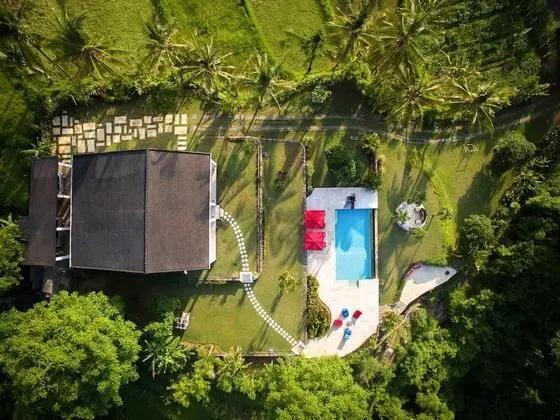 Villa, Sigara İçilebilir