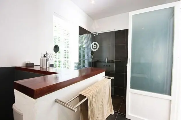 Luxury Tek Büyük veya İki Ayrı Yataklı Oda, Bahçe Manzaralı