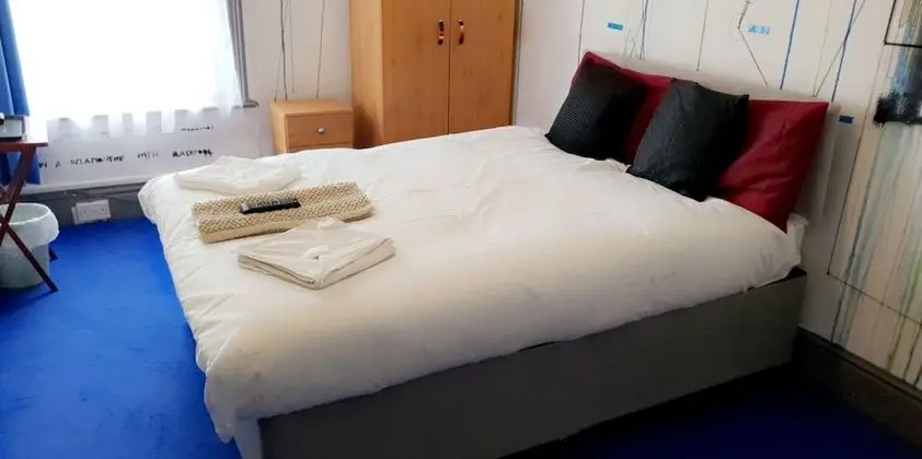 Deluxe Double Room Designer 16