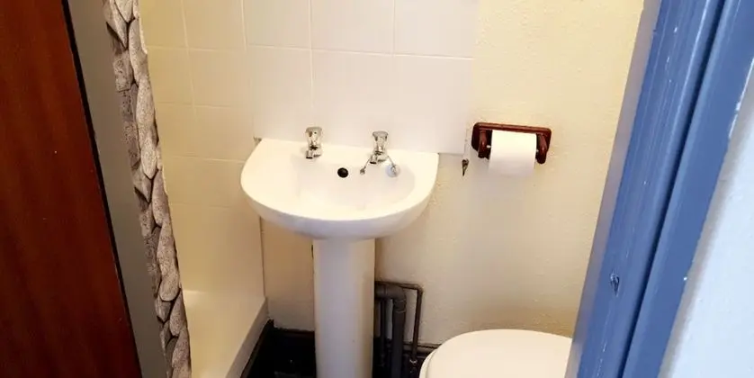 Deluxe Single Room 15
