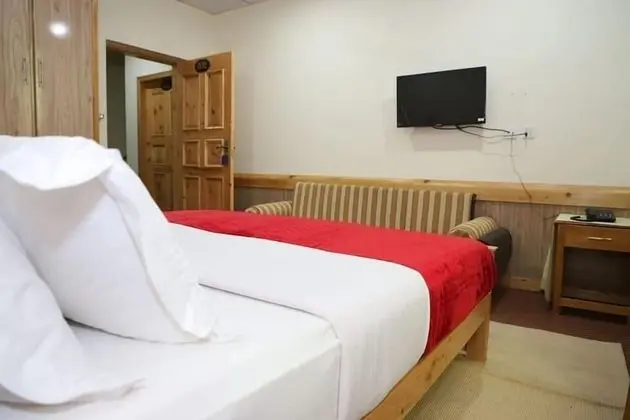 Standard Tek Büyük Yataklı Oda