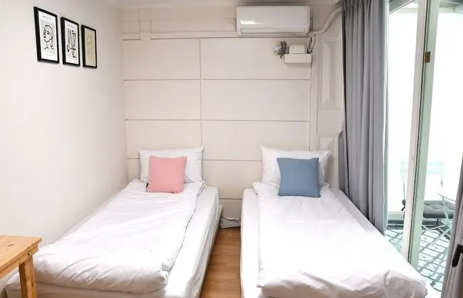 İki Ayrı Yataklı Oda, 2 Tek Kişilik Yatak, Balkon, Şehir Manzaralı