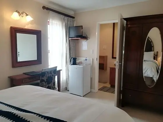 Luxury Queen Standard