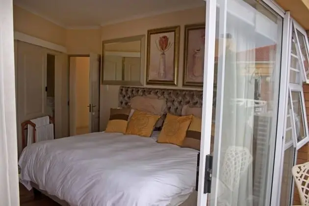 İki Ayrı Yataklı Oda (Room 1)