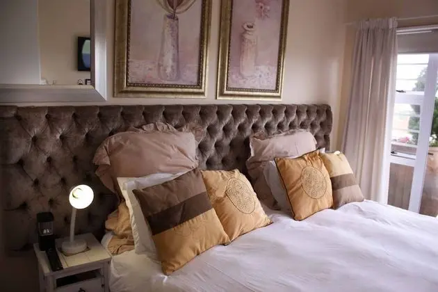 İki Ayrı Yataklı Oda (Room 1)