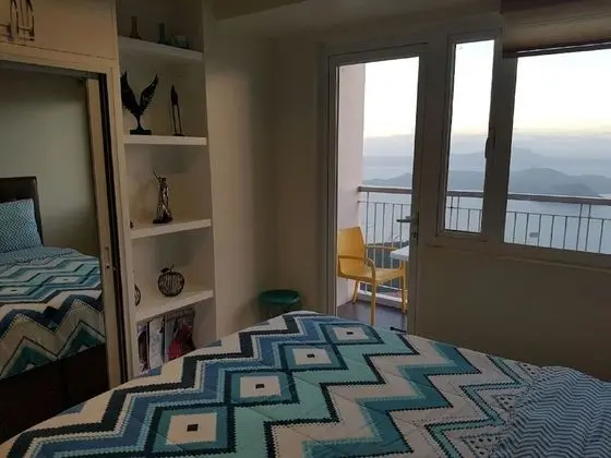 Apart Daire, Göl Manzaralı