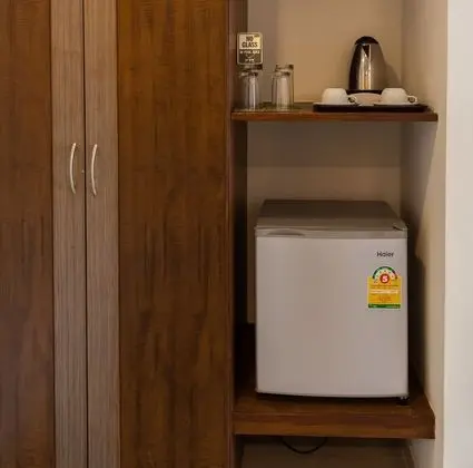 Deluxe Tek Büyük veya İki Ayrı Yataklı Oda, Havuz Kullanımı