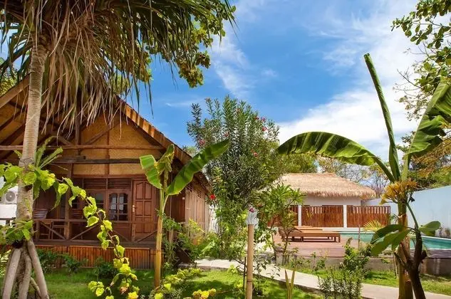 Deluxe Tek Büyük Yataklı Oda, Bahçe Manzaralı
