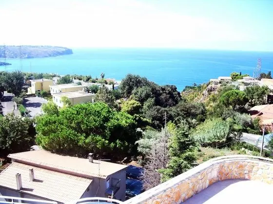 Family Dört Kişilik Oda, Deniz Manzaralı