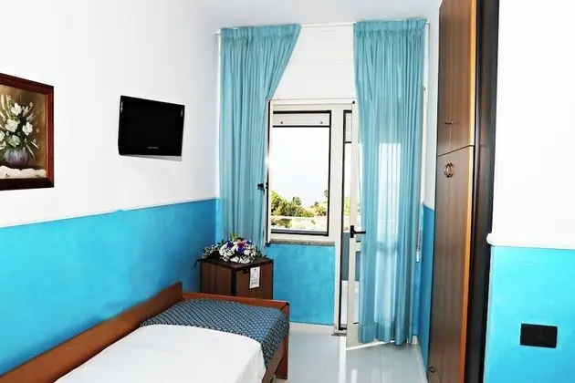 Superior Üç Kişilik Oda, Deniz Manzaralı