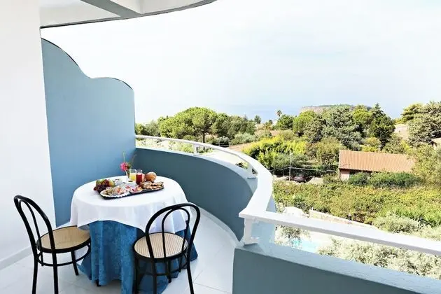 Superior Üç Kişilik Oda, Deniz Manzaralı