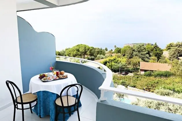 Superior Üç Kişilik Oda, Deniz Manzaralı