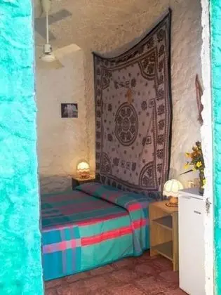 Standard Dört Kişilik Oda, Bahçe Manzaralı