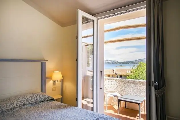 Standard Tek Büyük veya İki Ayrı Yataklı Oda, Deniz Manzaralı