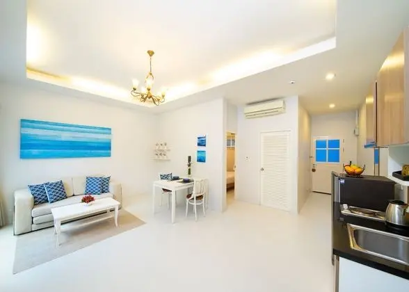 Blu Suite