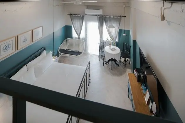 Deluxe Double Bed with Loft Bed