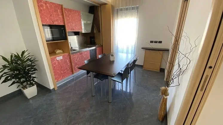 Dört Kişilik Oda (Hotel)