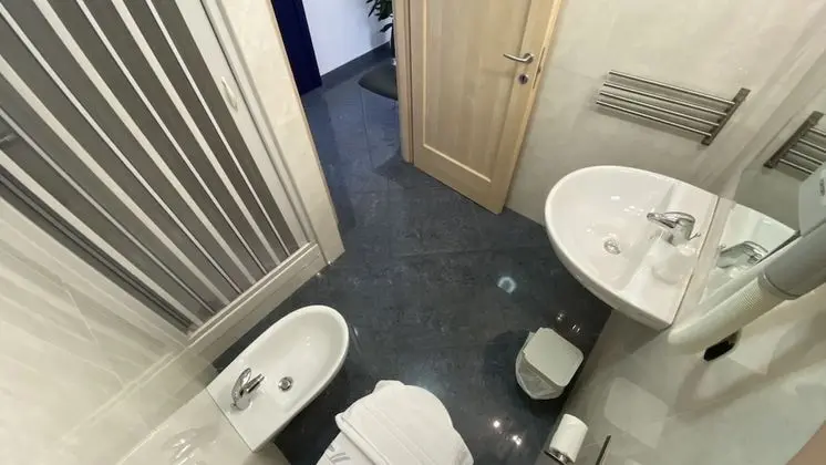 Dört Kişilik Oda (Hotel)