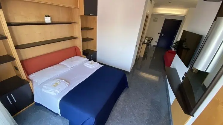 Superior Tek Büyük Yataklı Oda (Hotel)