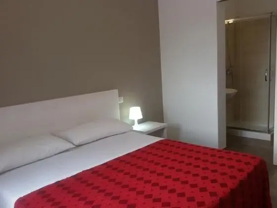 Tek Büyük Yataklı Oda, Bahçe Manzaralı