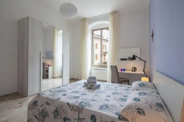 Standard Tek Büyük Yataklı Oda, Ortak Banyo (Portovenere)