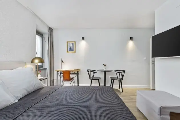 Tek Büyük Yataklı Oda