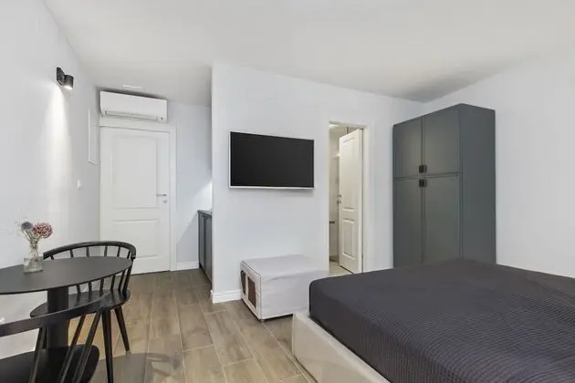 Tek Büyük Yataklı Oda