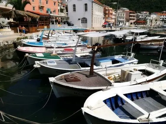 Apart Daire (Blue - 100 m from sandy beach - A1(3+)