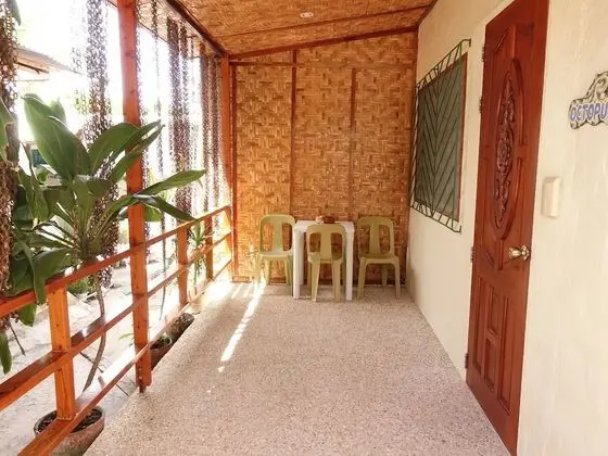 Üç Kişilik Oda