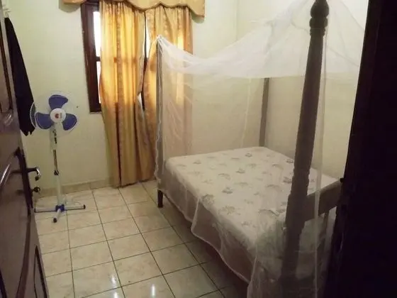 Tek Kişilik Oda, Ortak Banyo
