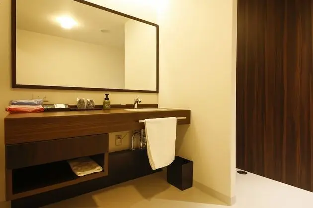 Superior Oda (Japanese and Western Style)