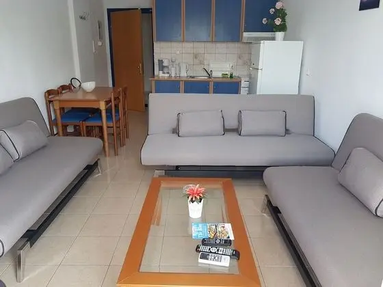 Apart Daire (5 Adults)