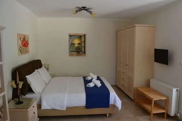 Romantic Stüdyo, Bahçe Manzaralı