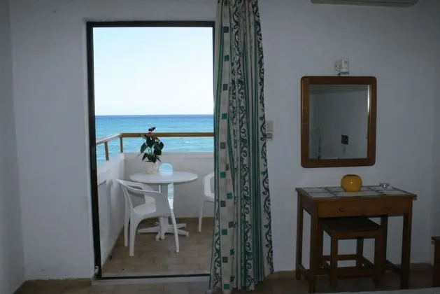 Stüdyo, Deniz Manzaralı