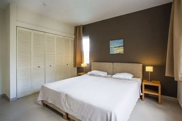 Blue Bay Beach 2 bedroom Apartment