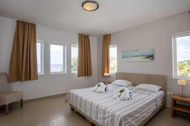 Blue Bay Beach 2 bedroom Apartment