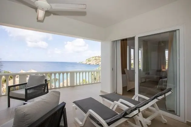 Blue Bay Beach 2 bedroom Apartment