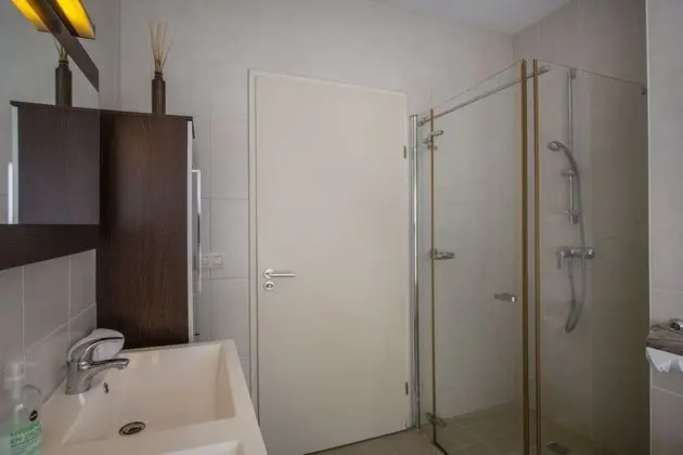 Oceanfront 3 bedroom apartment