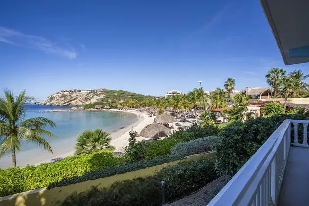 Oceanfront 3 bedroom apartment