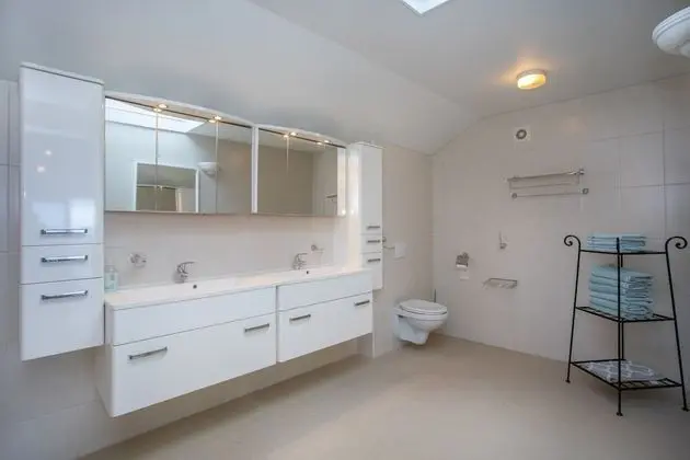 Oceanfront 4 bedroom penthouse